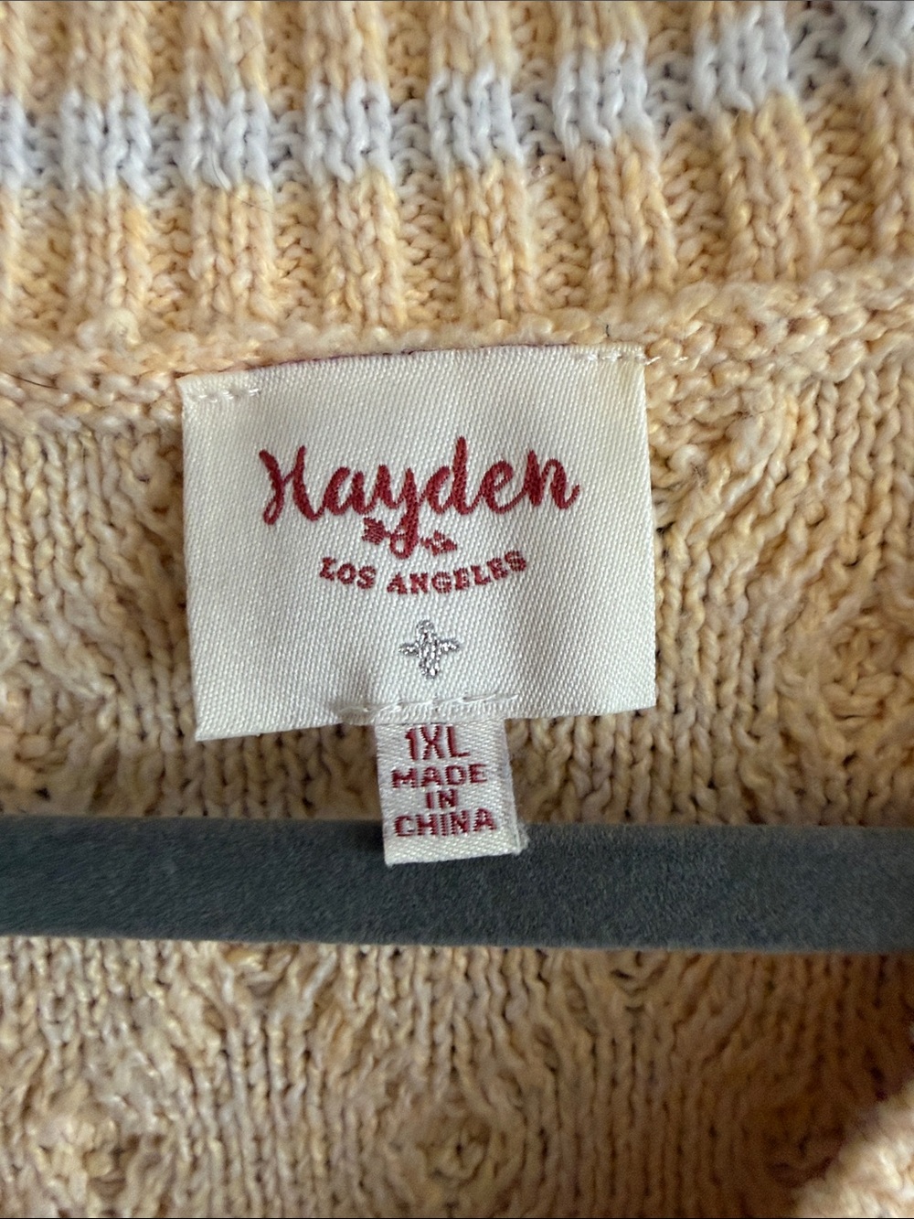 Hayden Beige Cable Knit V-Neck Sweater with White Trim - Picture 2 of 4